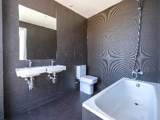 Verge Del Carme 25