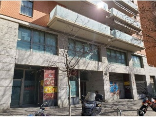 AVENIDA. CESAREO ALIERTA 53 8
