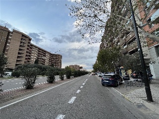 AVENIDA. CESAREO ALIERTA 53 10
