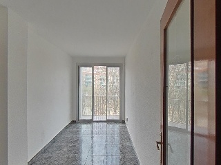 Vivienda en Ctra Antigua de Valencia - Badalona - Barcelona 4