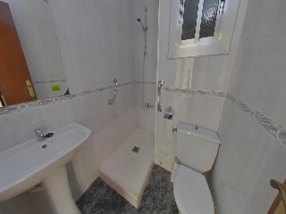 Vivienda en Ctra Antigua de Valencia - Badalona - Barcelona 16