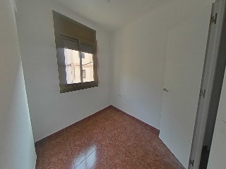 Piso en C/ Muga - Barcelona  4