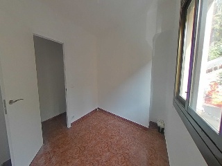 Piso en C/ Muga - Barcelona  7