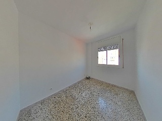Piso en C/ Escultor Manolo Hugué - Badalona - Barcelona 13