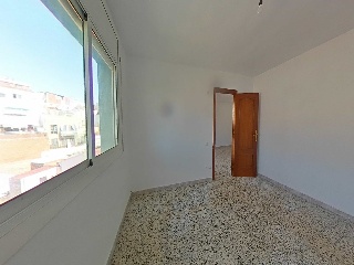 Piso en C/ Escultor Manolo Hugué - Badalona - Barcelona 17