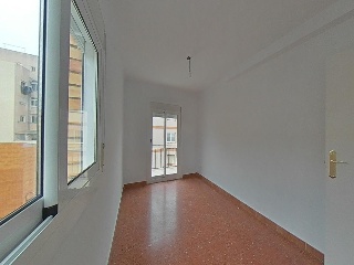 Piso en C/ Veintidós, Tarragona 11