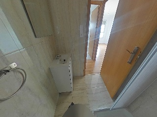 Piso en C/ Vint I Cinc - Rubí - Barcelona  26