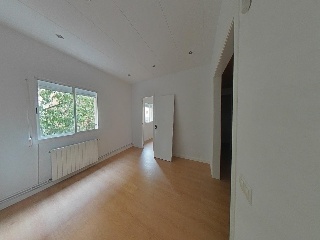 Vivienda en C/ Cadí, Barcelona 3