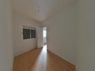 Vivienda en C/ Cadí, Barcelona 11