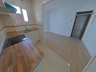 Piso en C/ Arce, Cornellà de Llobregat (Barcelona) 5