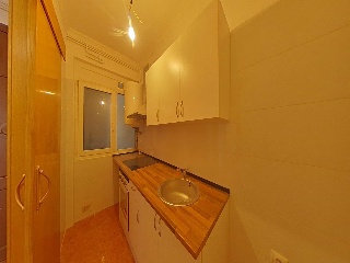 Piso en C/ Del Olivo - Barcelona  17