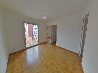 Piso de C/ Rellotge - Santa Coloma de Gramenet - 5