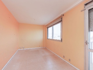 Piso en C/ Jaume Vidal i Alcover, Reus (Tarragona) 3