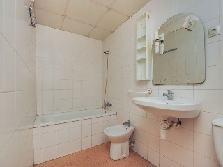 Piso en C/ Jaume Vidal i Alcover, Reus (Tarragona) 12