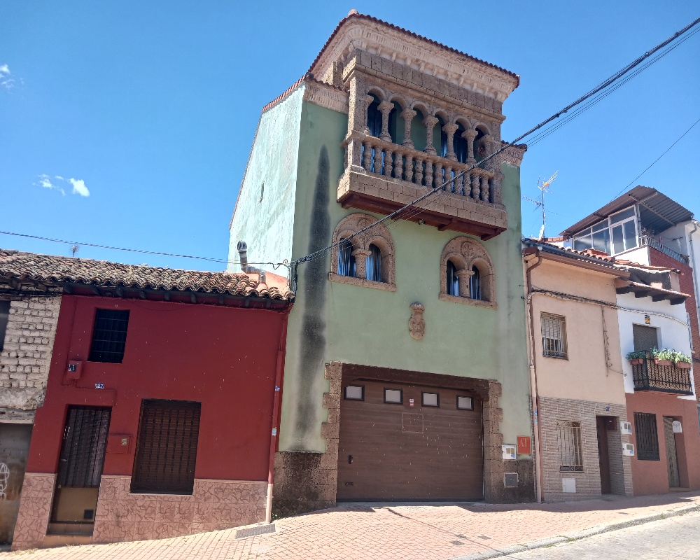 Casa adosada en C/ Arena