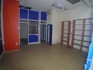 Local en C/ Artes y Oficios, Valencia 2