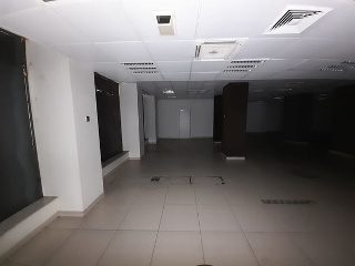 Local comercial en C/ Zaida, Madrid 14
