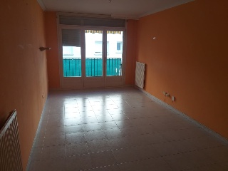 Piso en C/ Compositor Serra - Figueres - Girona 3