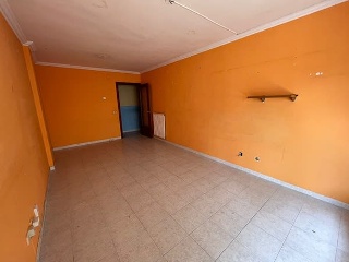 Piso en C/ Compositor Serra - Figueres - Girona 4