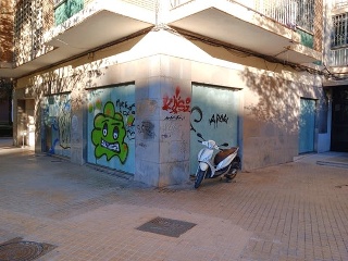 Local en Av Pio XII 3