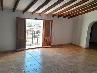 Inmueble situado en Abanilla 6