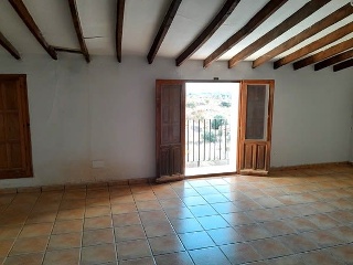 Inmueble situado en Abanilla 9