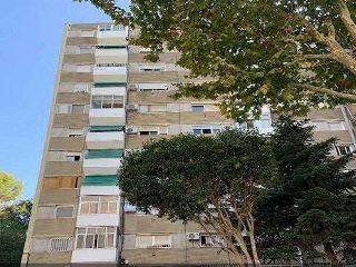 Piso en venta en Badia Del Vallès de 82  m²