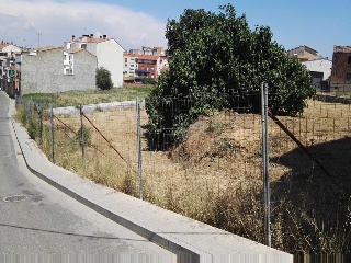 Suelo en C/ Alfarería - Monzón - Huesca - 10