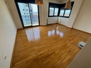 Piso con garajes en C/ Berga - Terrassa - Barcelona 4