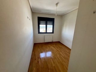 Piso con garajes en C/ Berga - Terrassa - Barcelona 11