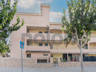 Piso en venta en Los Alcázares de 58  m²