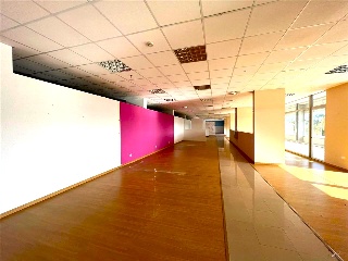 CENTRO COMERCIAL MONTE BALADO 19