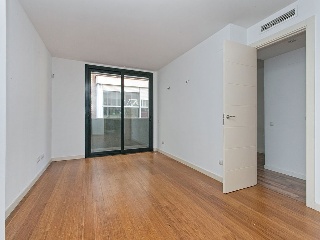 Piso y Garajes en C/ Saragossa, Barcelona 4