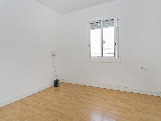 Piso en C/ Mare de Deu Dels Angels, Barcelona 8