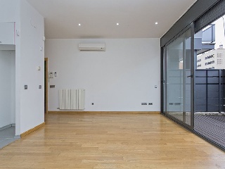 Piso en Av Gaudí 6