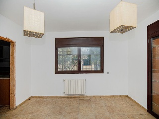 Chalet pareado en C/ Mossen Cinto Verdaguer 4