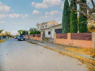 Chalet pareado en C/ Mossen Cinto Verdaguer 40