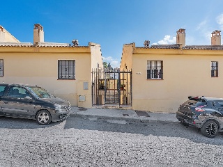 Piso en venta en Cenes De La Vega de 97  m²