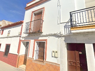 Piso en venta en Fuentes De Andalucía de 135  m²