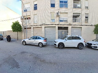 Local en venta en Olleria de 597  m²