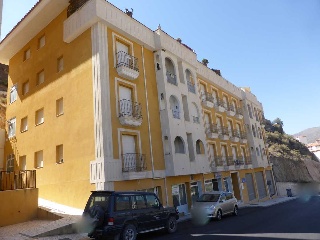 Local en venta en Macael de 91  m²
