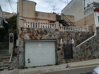 Unifamiliar en venta en Sant Vicenç Dels Horts de 95  m²