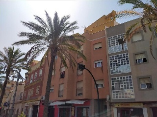 Piso en venta en Roquetas De Mar de 0  m²