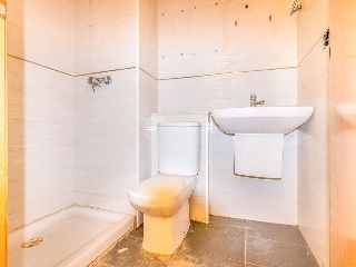 Pisos en C/ Sant Antoni,  Lleida  8
