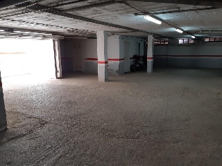 Plaza de garaje y trastero en C/ María Pujula, Figueres (Girona) 2