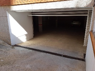 Plaza de garaje y trastero en C/ María Pujula, Figueres (Girona) 6