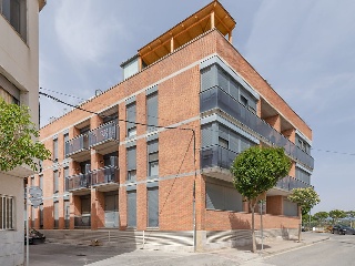 Piso en venta en Amposta de 104  m²