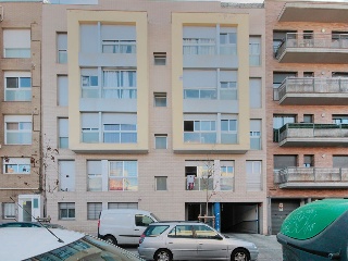 Edificio de viviendas y garajes en C/ Sant Ferrán - Sabadell - Barcelona 3