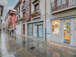 Local en venta en Elorrio de 92  m²