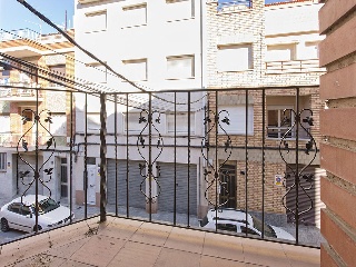 Edificio en C/ Ramon i Cajal,  Sant Fruitós de Bages, Barcelona 17